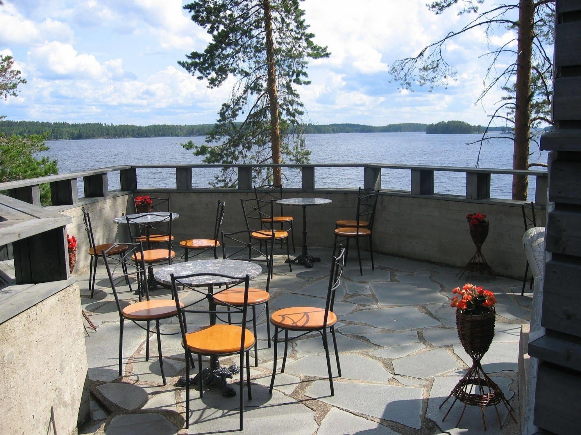 Hotel Kalevala Kuhmo Esterno foto