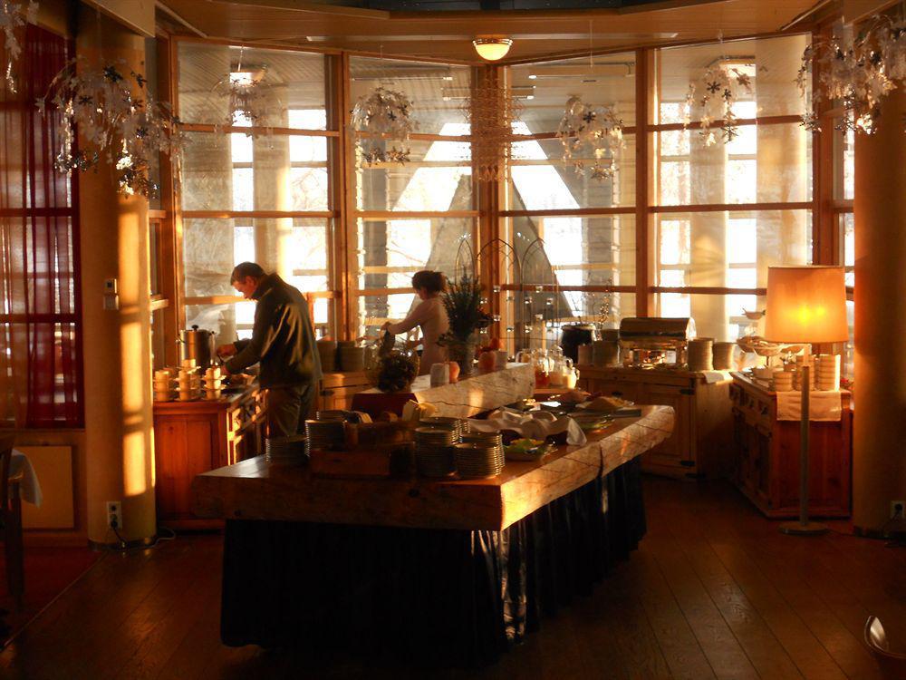 Hotel Kalevala Kuhmo Esterno foto